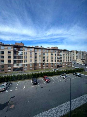 Продаж 1-к квартири в клубному будинку вул. Метрологічна, 27-Б