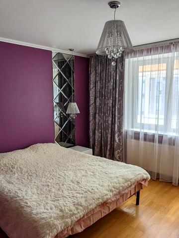 Богдана Хмельницького вул., 51в