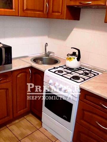 Продаж 2к Квартира Героїв Крут (Валентини Терешкової) вулиця