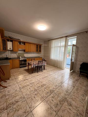 Севастопольская, 22