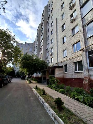 Продаж 3 кімнатної квартири по вул.Мезенцева (Д.Ібарурі). ЛЕТКА.