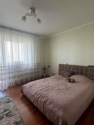 Будівельників вул., 4/2