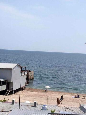 Продам курень - дачу у моря