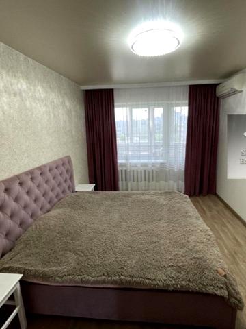 Автозаводська вул., 6