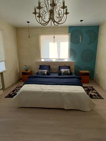 Яворницького вул. (Комсомольський), 24