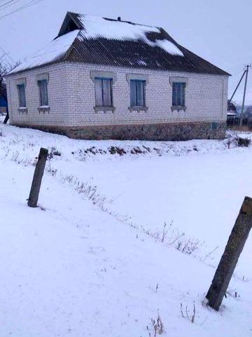 Продам будинок та Земельна ділянка