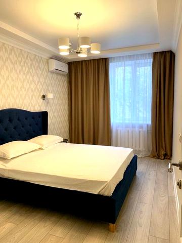 Трикімнатна квартира 4/5 пл.Свободи