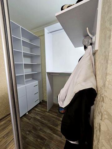 Продам 1 комнатная Таврический