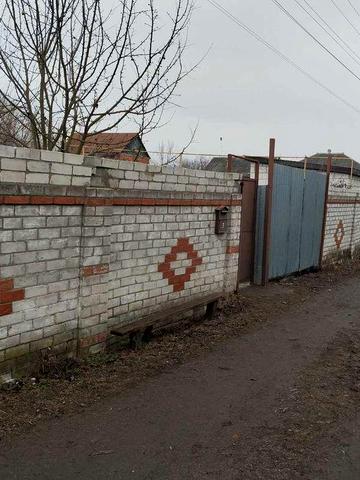 Продам жилой дом,дачу в Новапокровка 15 км от Харькова.Харьковская обл