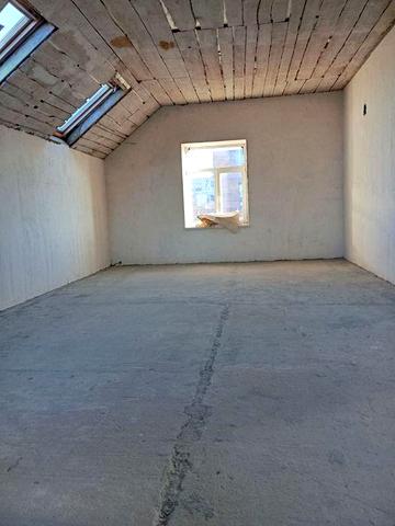 Пропонуємр до продажу капітальний будинок у розвиненому м.Шпола