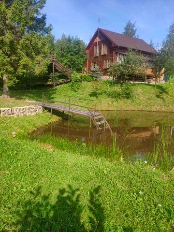 Оренда двоповерхового будинку у м. Берегомет Чернівецької обл.