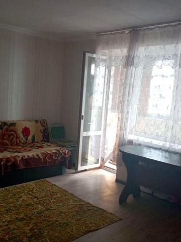 Большая 1-ком.квартира на Бобровице 36м2, 5/5 ЖК 10