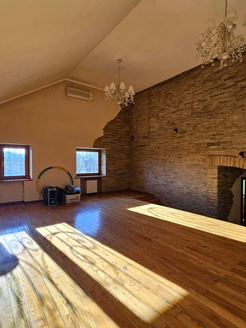 Кривоноса вул., 58