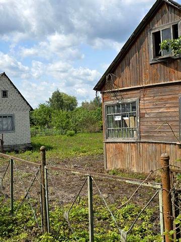 Продається дача в масиві Білий налив