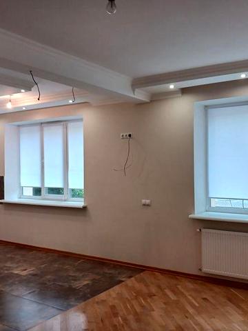 Продам  3 - ну квартиру по вул. Шопена.