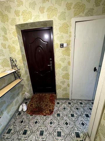 Продам однокімнатну квартиру.