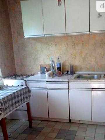 (7) Продаж дачного будинку (5813)