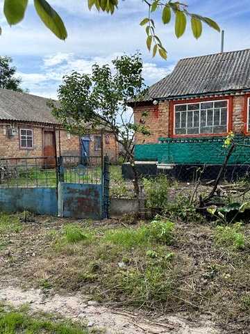 Продаж 3к Дім Лісова вулиця