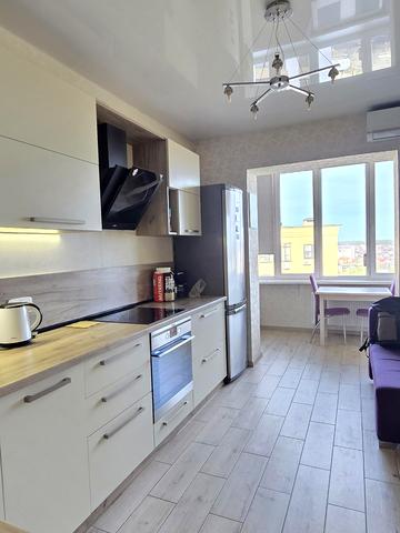 Соборна вул. (), 10-Г