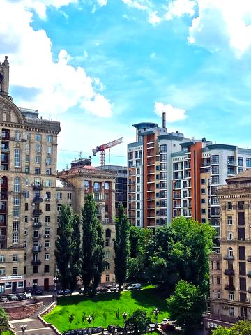 Хрещатик вул. (Kreschatic), 27-Б