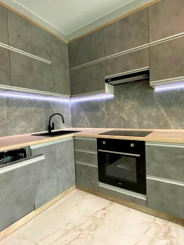 Добровольців пров., 3