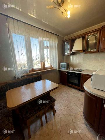 Садовий проїзд, 26