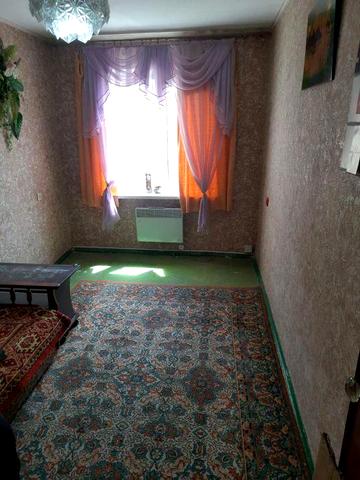 Квартира двухкомнатная на третьем этаже,44м2.