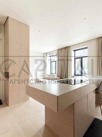 Продаж  квартири по  вул. Лютеранська, Липки, Печерский район , Центр