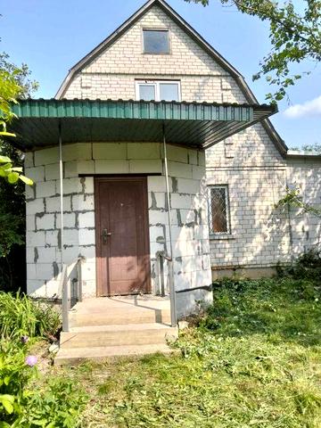 Продам дом в селі Перемога