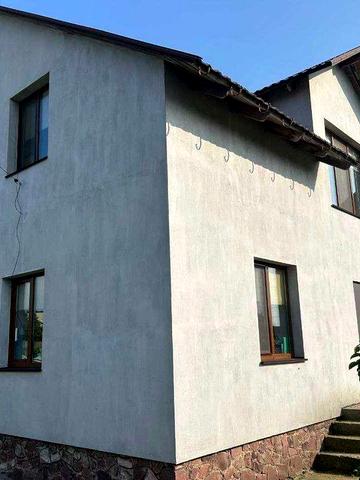 Продається просторий будинок у селищі Козелець (Чернігівська обл.)