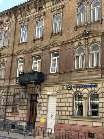 Івана Франка вул., 9