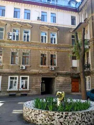 3-х. ком. квартира на ул. Дерибасовской