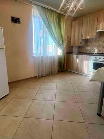 Лісогринівецька вул., 16