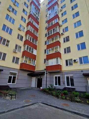 В продажу дворівнева квартира на Леваді по вул. Миру.