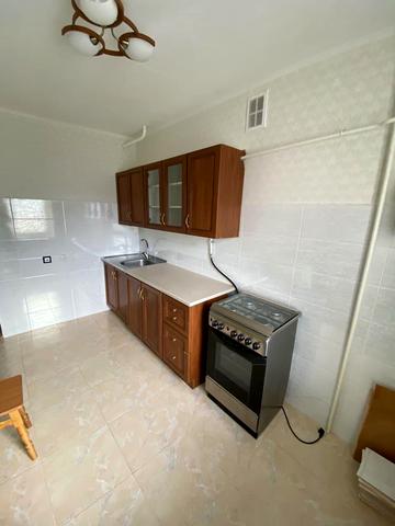 Прикордонника Лазаренка вул., 10