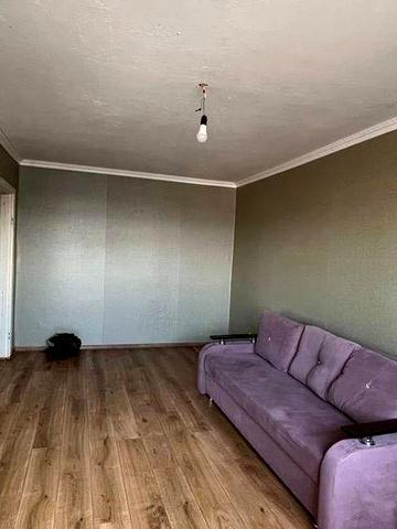 Продам 3-кімнатну квартиру на м-н «Орільський» м. Перещепине