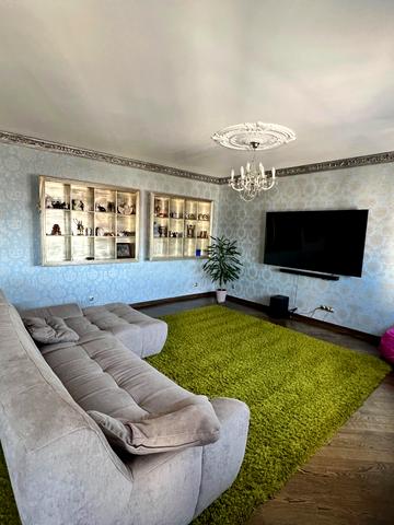 Срібнокільська вул., 22