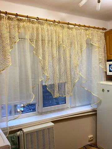 Романа Ратушного вул. (Волгоградська), 9