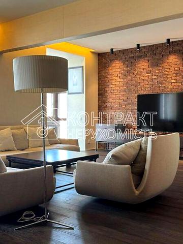 Довгострокова оренда 2к Квартира Павлівський майдан