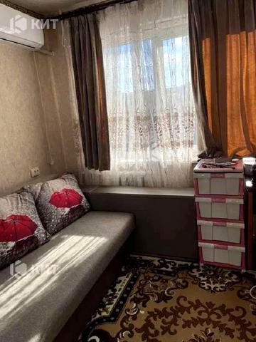 Івана Каркача бульв., 73