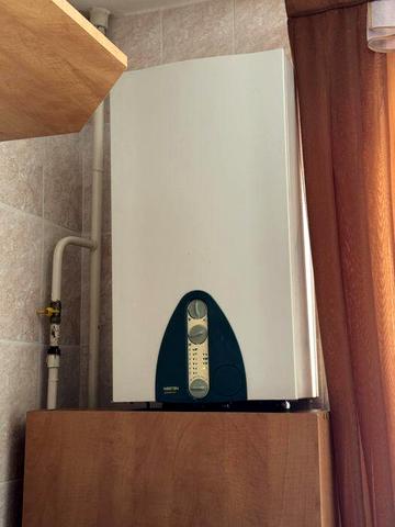 Продажа 3х комнатная квартира с автономным отоплением Таврический