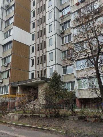 Академмістечко (метро -  600 м.),Біличі, Ірпінська 68.