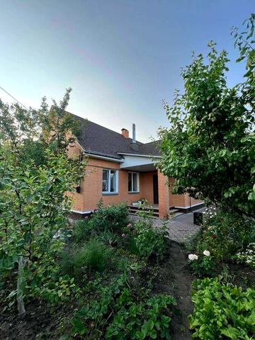 Продаж  будинку  в м .Миргород