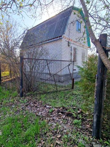 Продам дачу Домик кирпичный  за Подгородним сразу ст Зелений Вогник