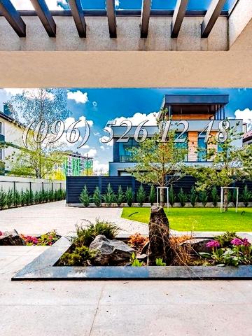 Павла Потоцького вул.