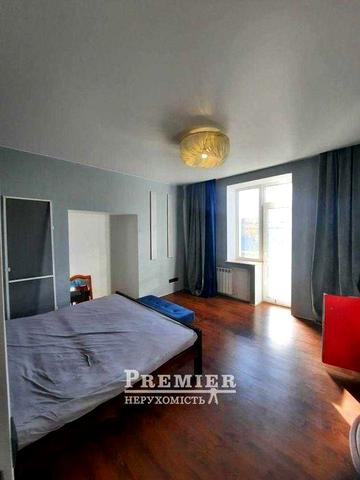 Эксклюзивная 3 ком. квартира Дизайнерский ремонт! ул. Гоголя