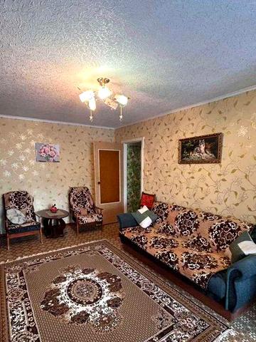 Продам  2-х кімнатну квартиру в центрі міста Мена