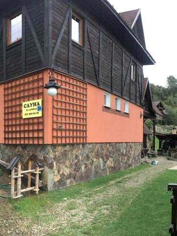 Будинок садиба котедж