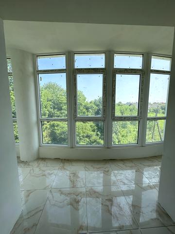 Слобідська вул., 13