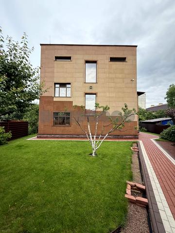 Тиха вул. (Пушкіна), 18